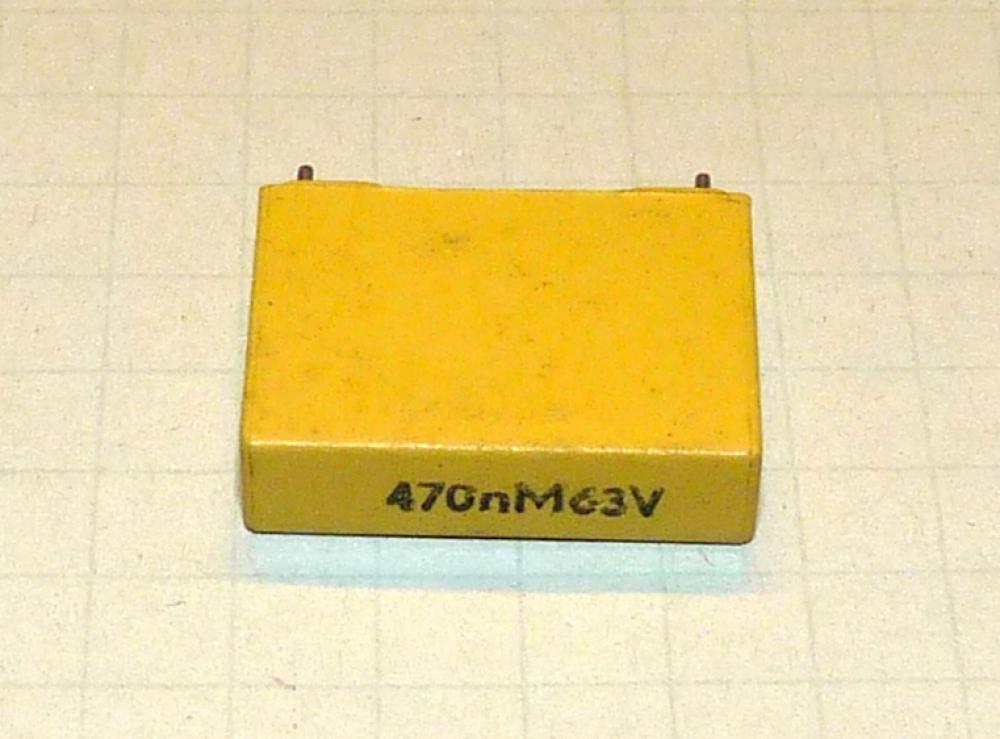 Kondensator 470nF, 63V, 20%, radial MKT-Block