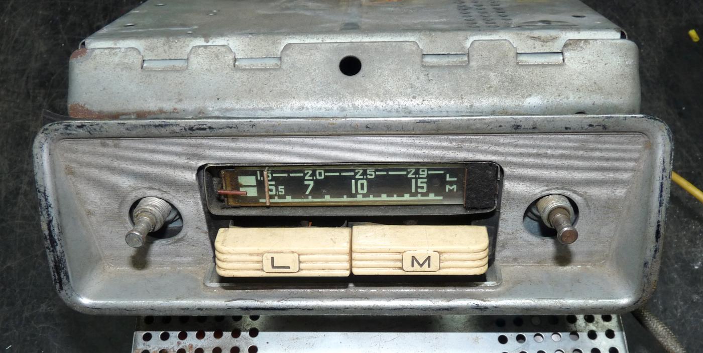 Für Old-Timer der 50er Jahre: Blaupunkt Bremen (1956) zum Restaurieren