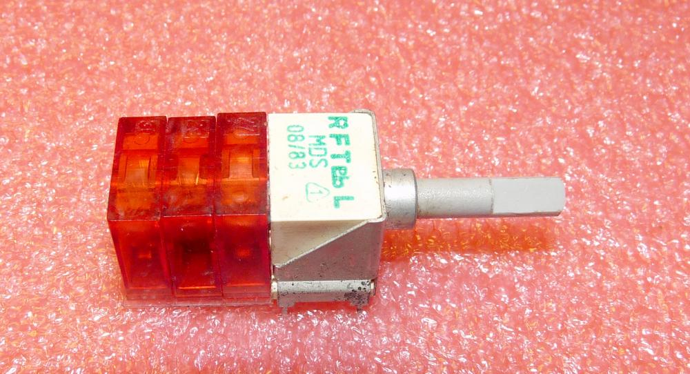 Minidrehschalter MDS, 3x 2 Wechsler, rot 