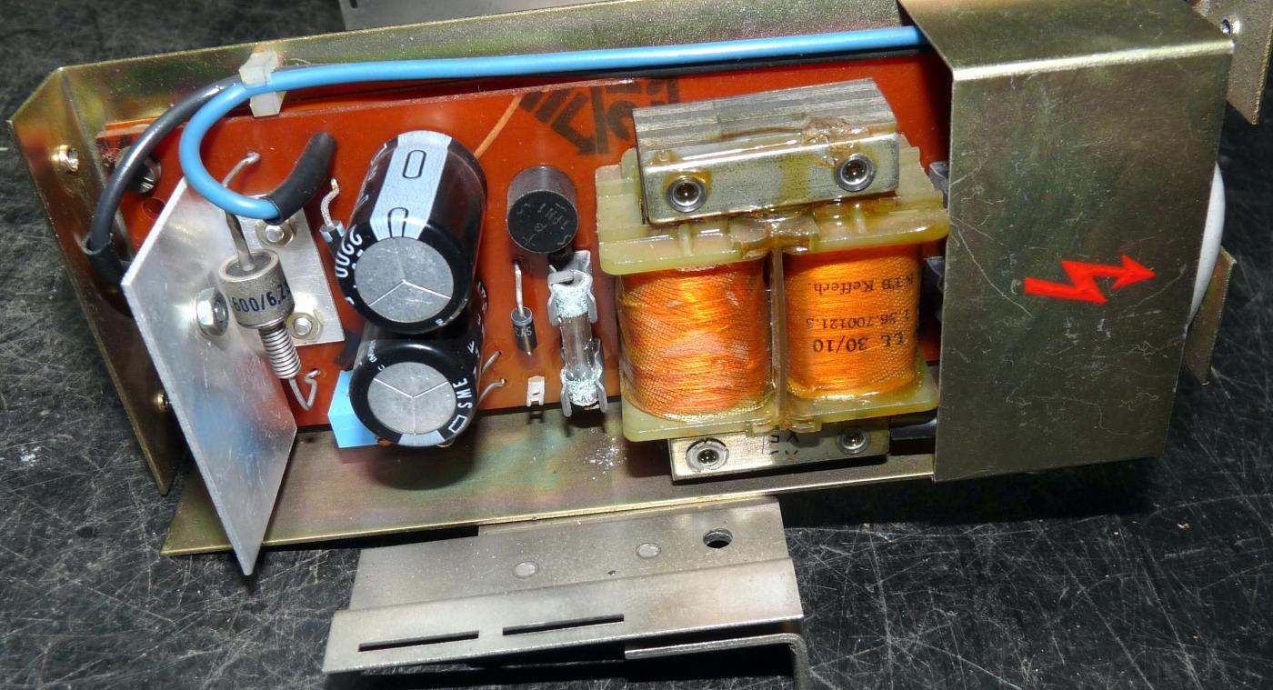 Robotron, A 7100, 5 Volt Hilfsnetzteil, DDR, Computer