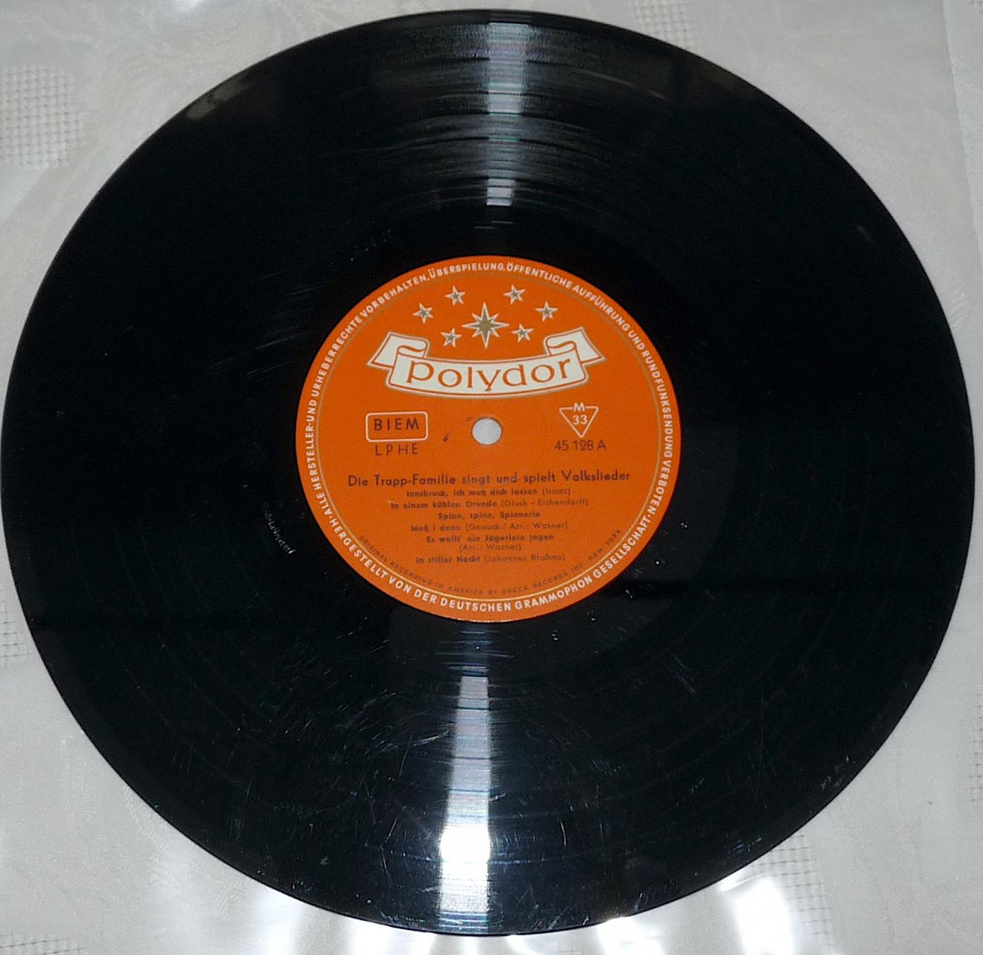 Polydor, 45128, Die Trapp-Familie singt und spielt Volkslieder, 1952